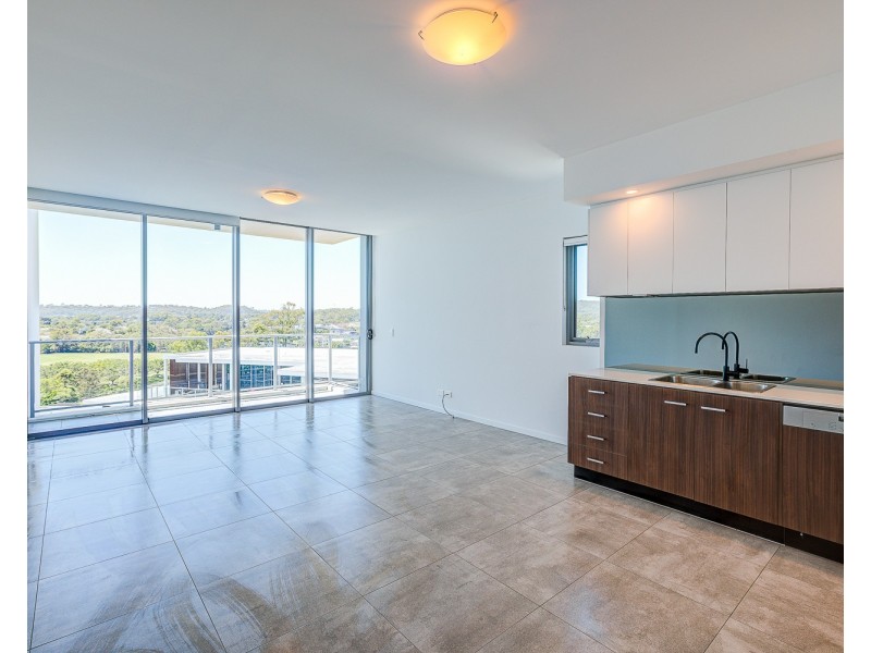 2713/397 Christine Avenue, Varsity Lakes QLD 4227