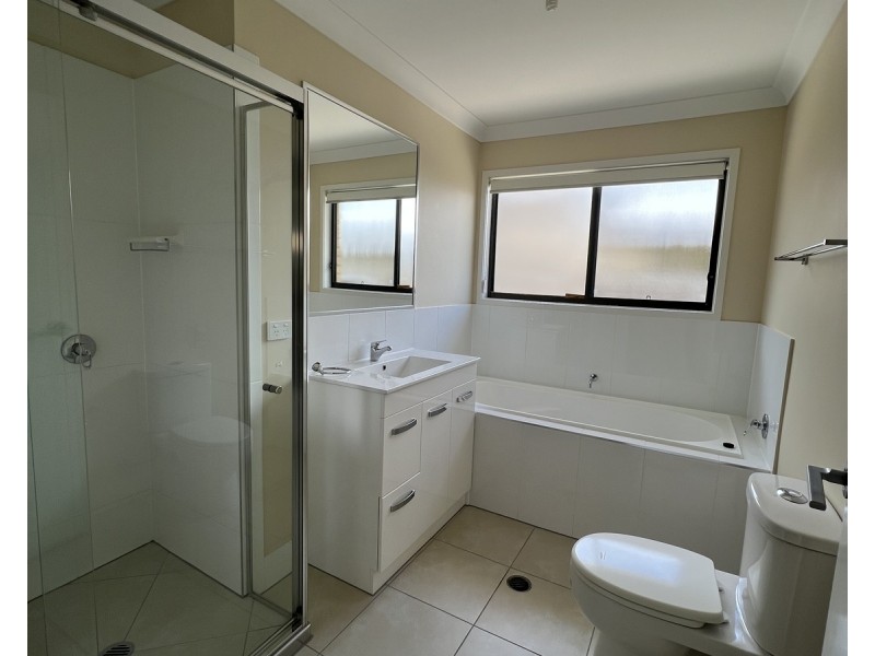 19 Cairnlea Drive, Pimpama QLD 4209