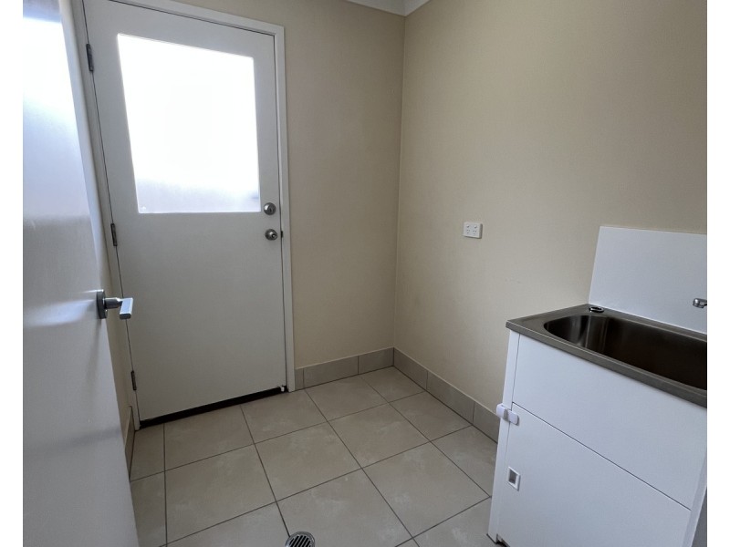 19 Cairnlea Drive, Pimpama QLD 4209