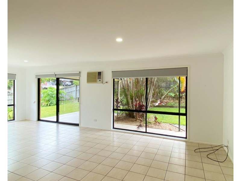 2 Rubeck Court, Upper Coomera QLD 4209