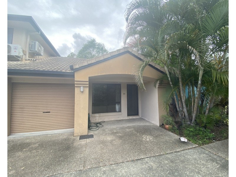 25/4 Bushmead Street, Nerang QLD 4211