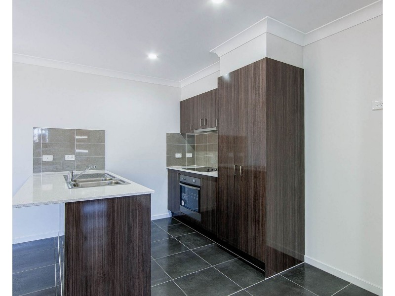 1 Sidney Court, Logan Reserve QLD 4133