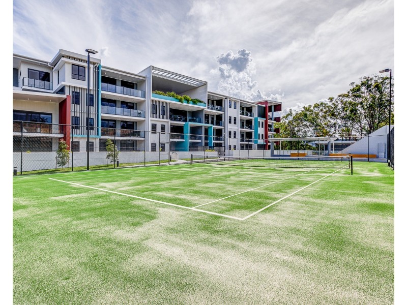 123/4 Oaky Creek Road, Coomera QLD 4209