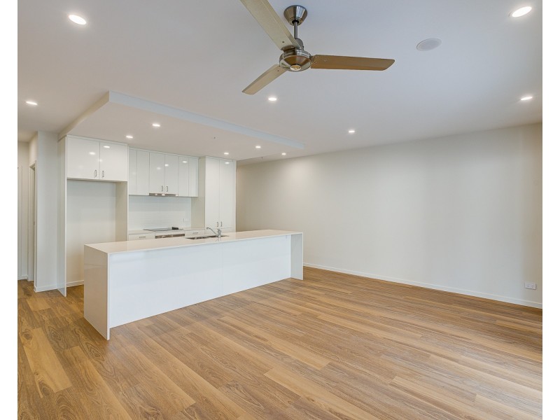 123/4 Oaky Creek Road, Coomera QLD 4209