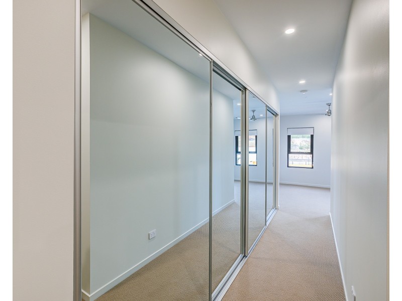 22/4 Oaky Creek Road, Coomera QLD 4209