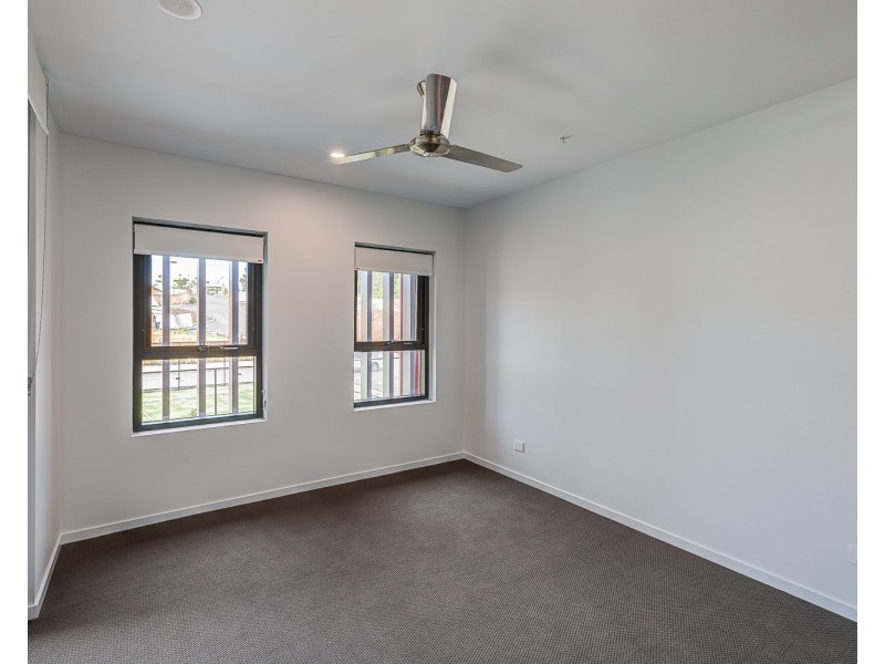 22/4 Oaky Creek Road, Coomera QLD 4209