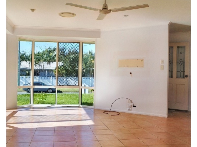 7 Nelson Avenue, Hope Island QLD 4212