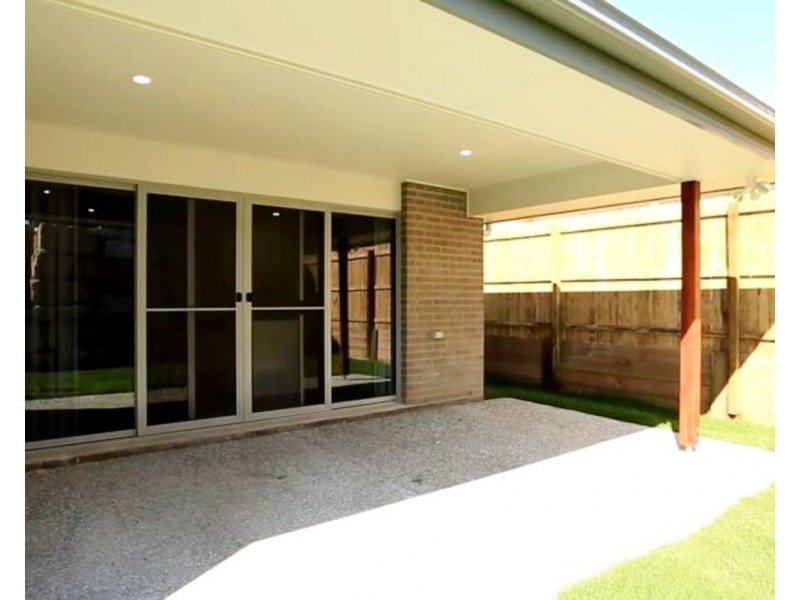 20 Hazel Street, Pimpama QLD 4209