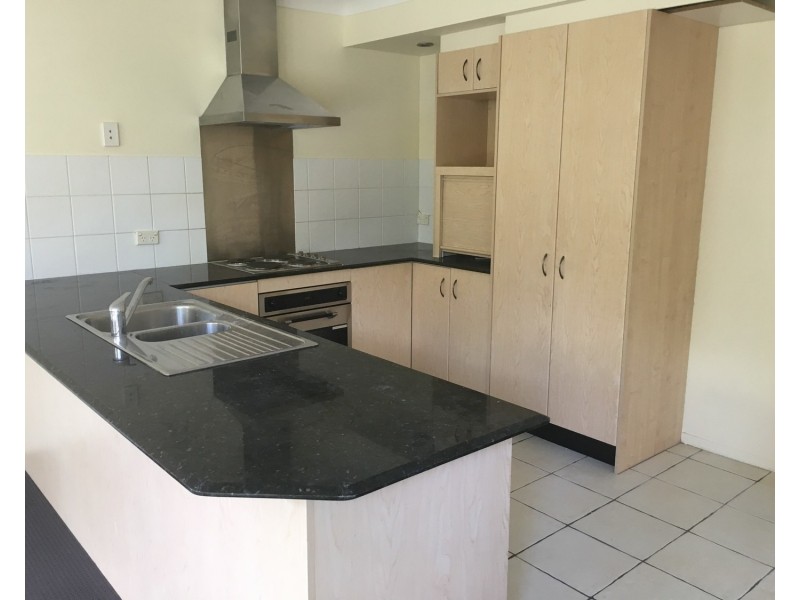 3/18 Blake Street, Southport QLD 4215