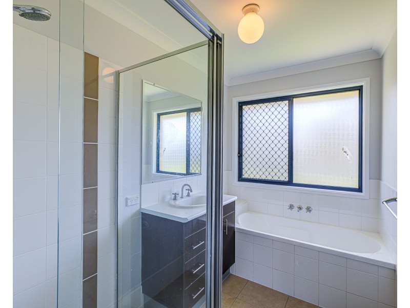 35 Shawnee Crescent, Pimpama QLD 4209