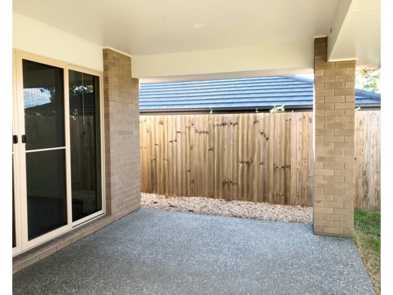 5 Milbrook Crescent, Pimpama QLD 4209