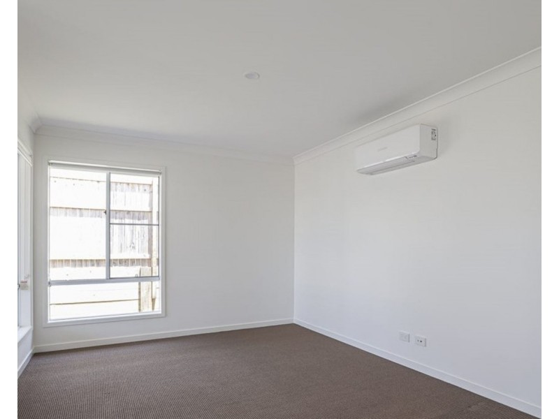 20 Trump Street, Pimpama QLD 4209