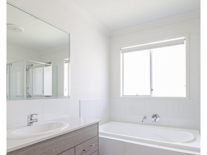 20 Trump Street, Pimpama QLD 4209