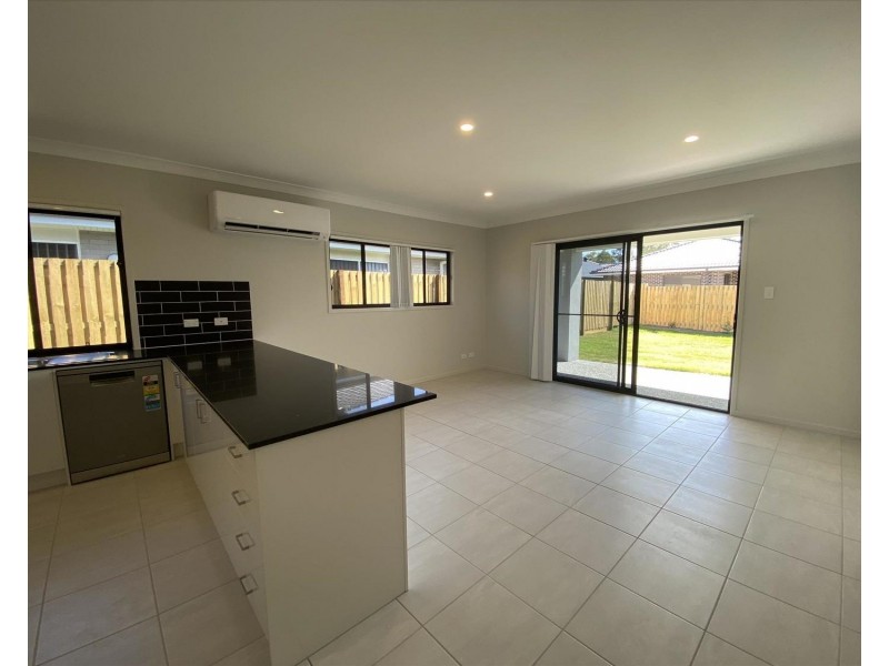 60 Aspen Circuit, Logan Reserve QLD 4133