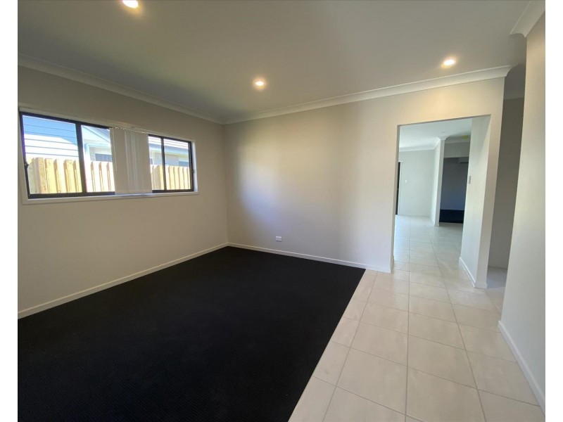 60 Aspen Circuit, Logan Reserve QLD 4133