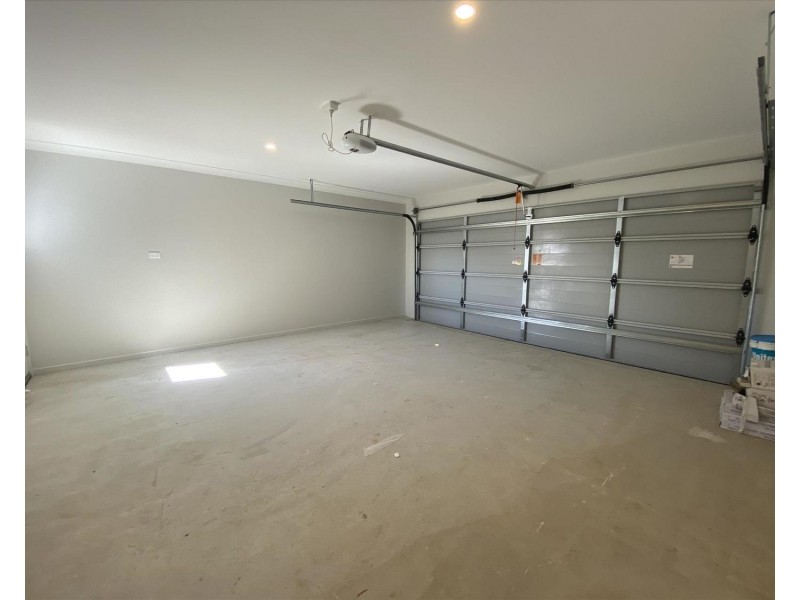 60 Aspen Circuit, Logan Reserve QLD 4133