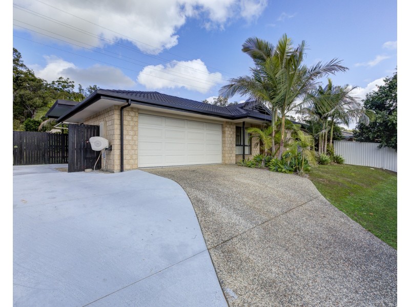 14 Bellinger Key, Pacific Pines QLD 4211