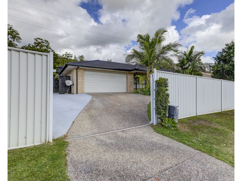 14 Bellinger Key, Pacific Pines QLD 4211
