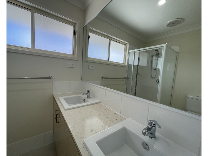 19 Leabrook Place, Pimpama QLD 4209