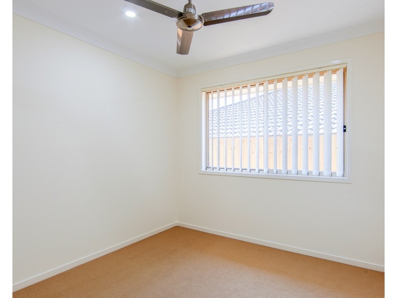 14 Hazel Street, Pimpama QLD 4209