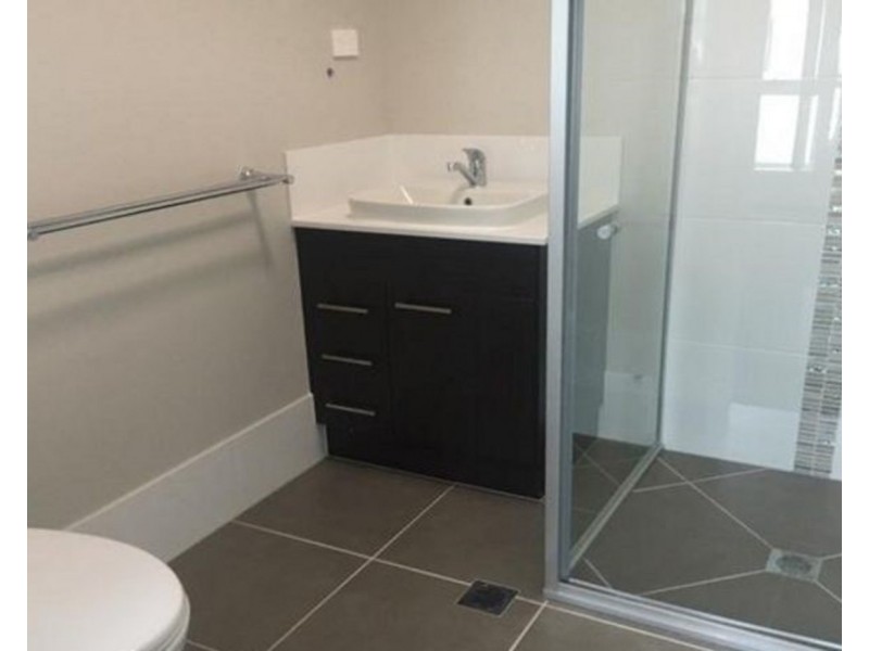 37 North Quay Circuit, Hope Island QLD 4212