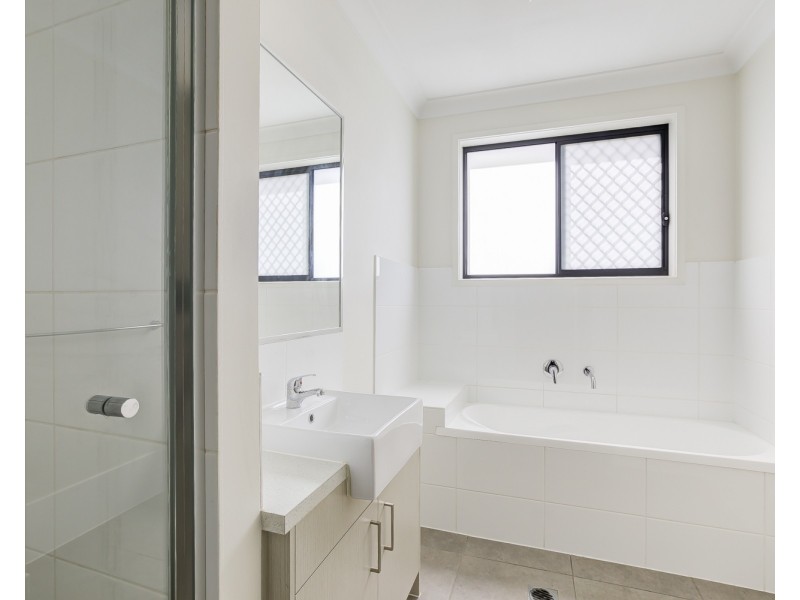 31 Matas Drive, Pimpama QLD 4209