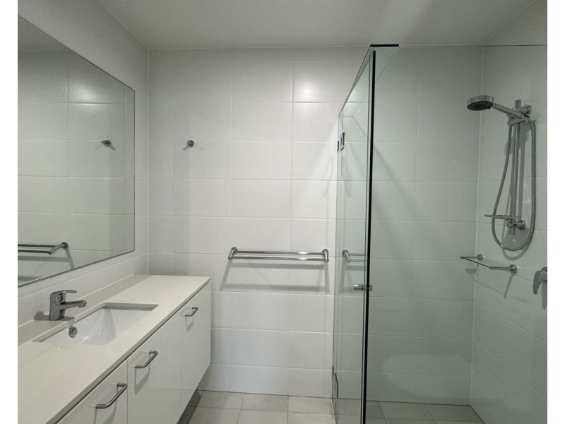 3305/4 Oaky Creek Road, Coomera QLD 4209