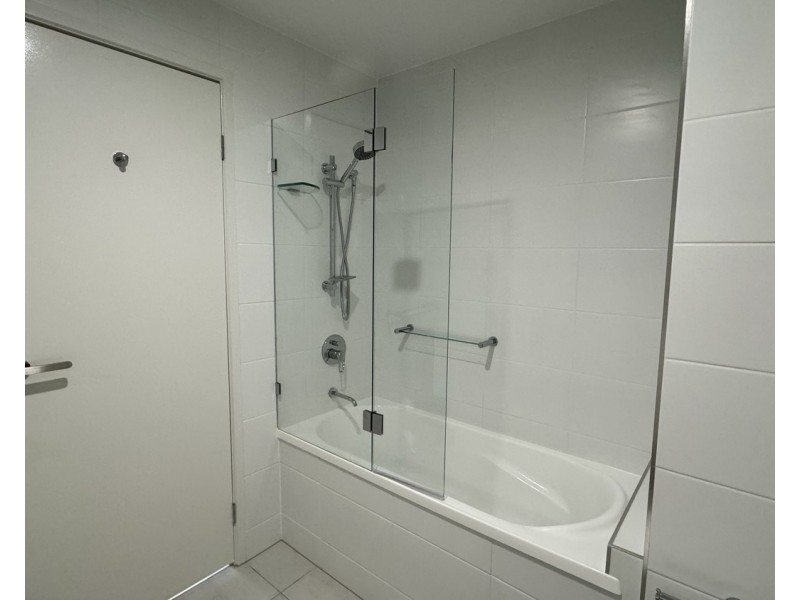 3305/4 Oaky Creek Road, Coomera QLD 4209