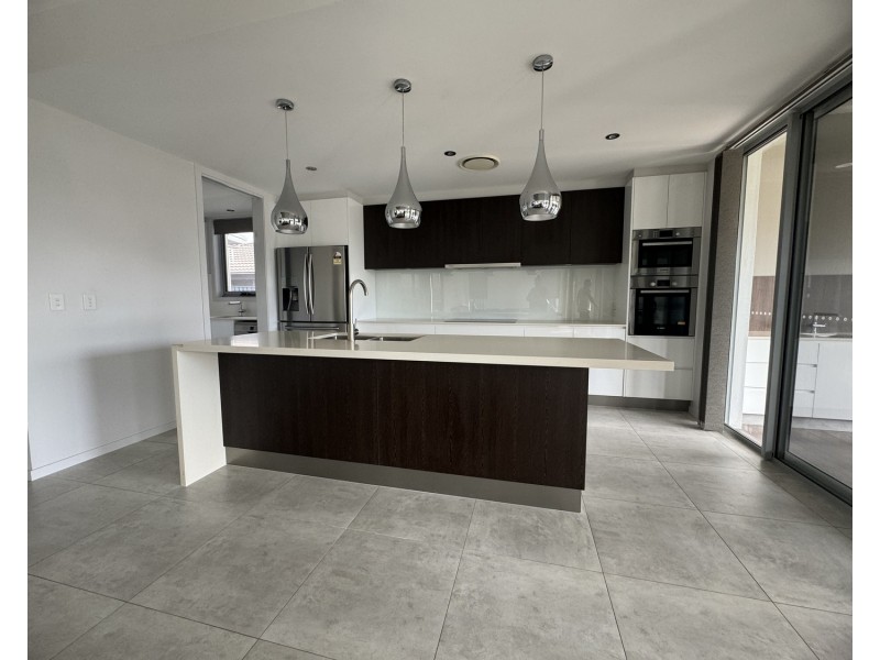 37 William Boulevard, Pimpama QLD 4209