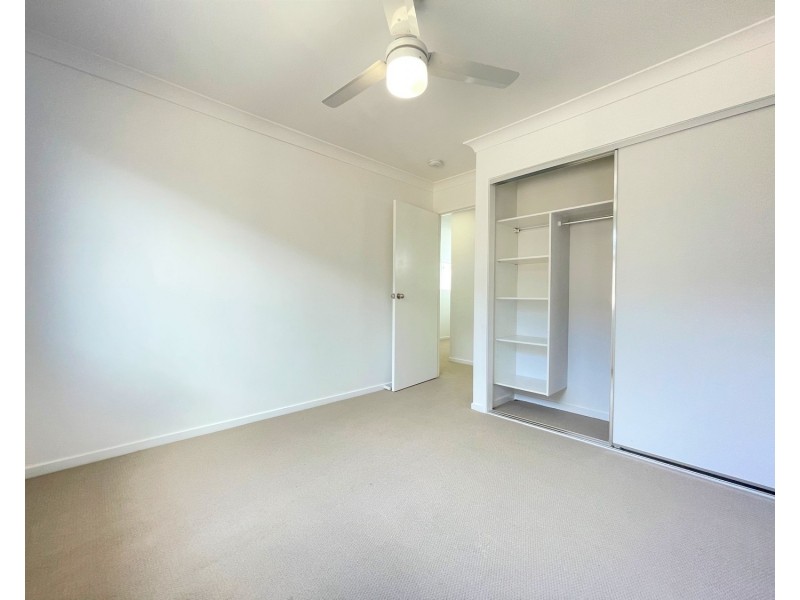 1/10 Dorchester Close, Pimpama QLD 4209