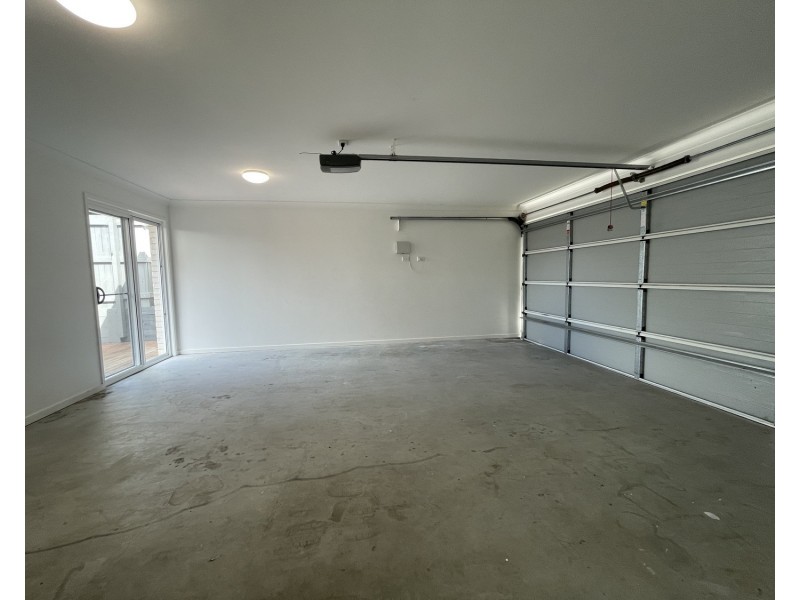 1/10 Dorchester Close, Pimpama QLD 4209