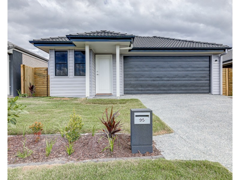 3 Bark Street, Park Ridge QLD 4125