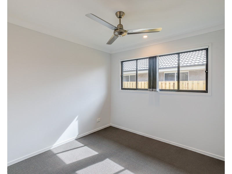 3 Bark Street, Park Ridge QLD 4125