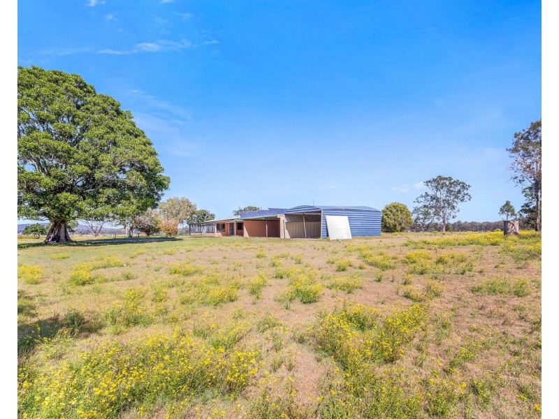 66 Pleasant View Road, Chambers Flat QLD 4133