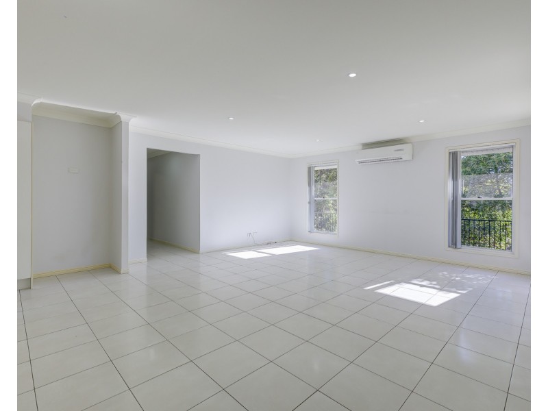 13 Alfred Raymond Hulse Drive, Upper Coomera QLD 4209