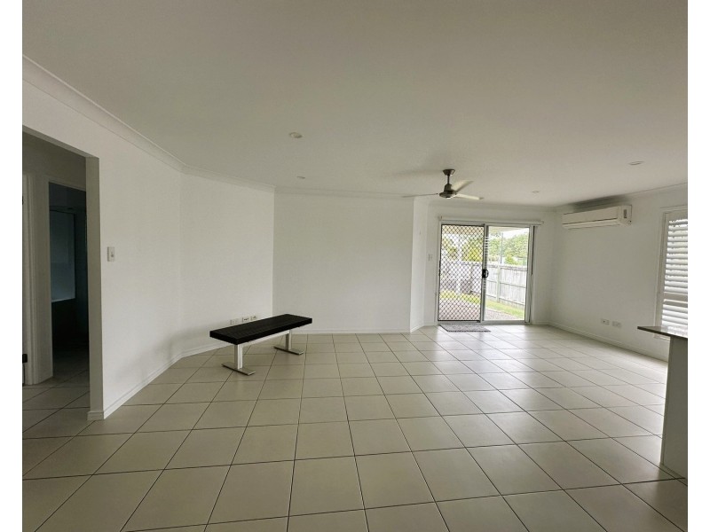 55 Milbrook Crescent, Pimpama QLD 4209