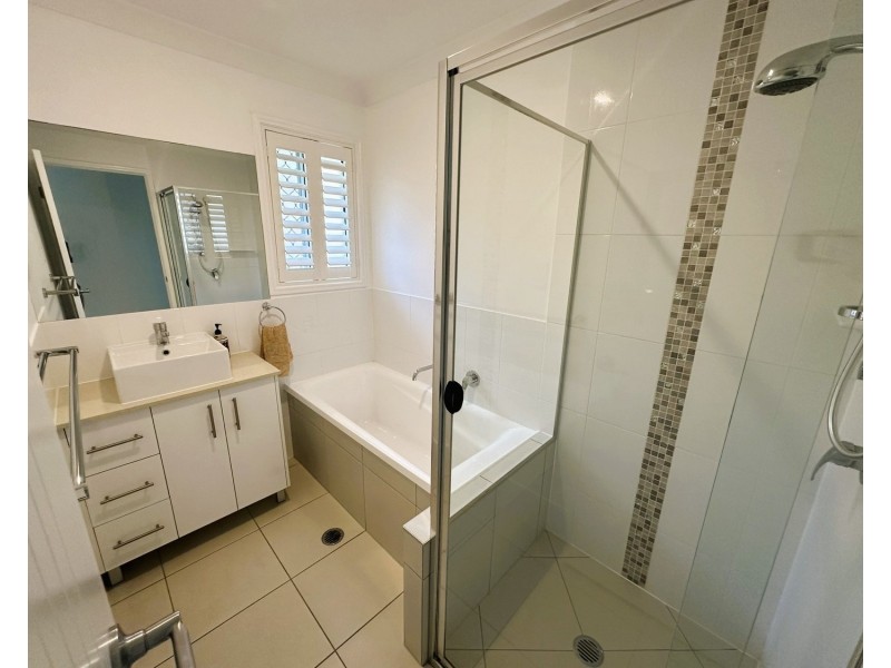 55 Milbrook Crescent, Pimpama QLD 4209