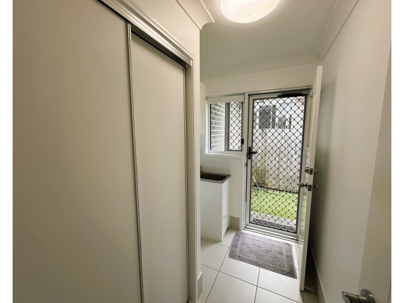 55 Milbrook Crescent, Pimpama QLD 4209