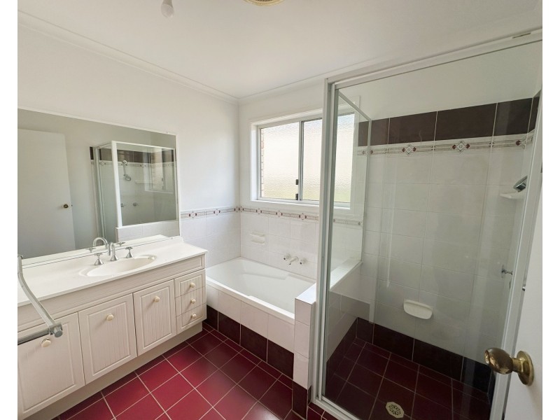 187 Mildura Drive, Helensvale QLD 4212