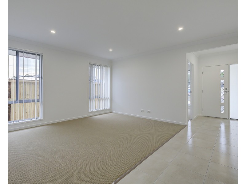 1 Roebuck Street, Coomera QLD 4209