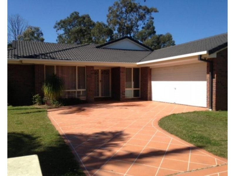 18 Henry Cotton Drive, Parkwood QLD 4214