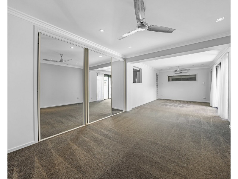 14 Wittenoom Court, Helensvale QLD 4212