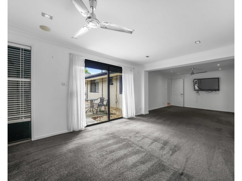 14 Wittenoom Court, Helensvale QLD 4212