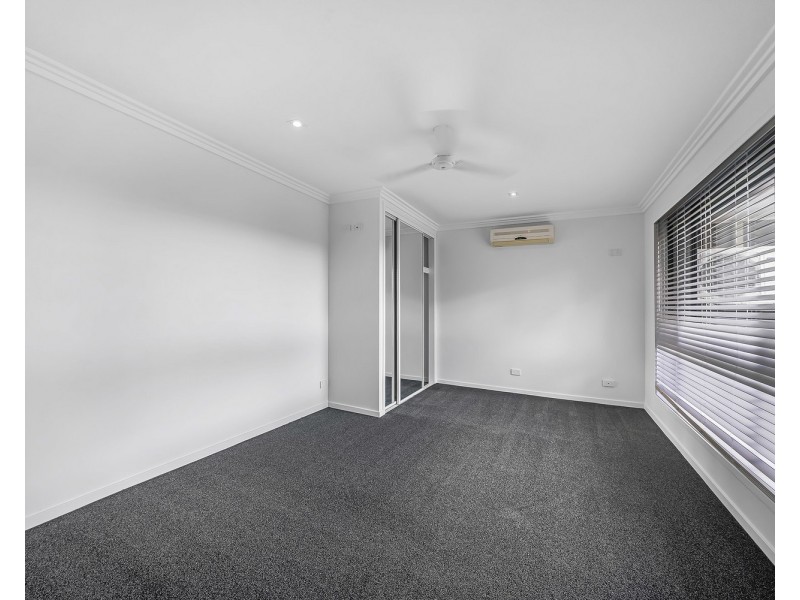 14 Wittenoom Court, Helensvale QLD 4212