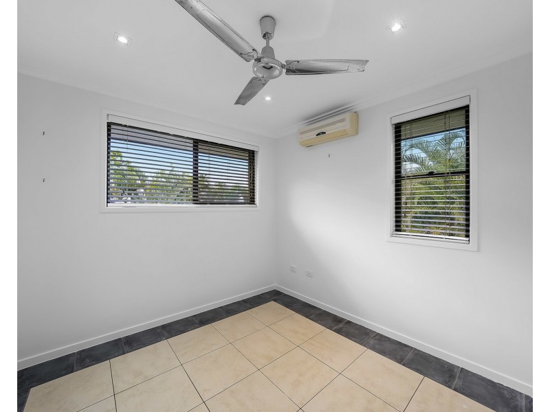 14 Wittenoom Court, Helensvale QLD 4212