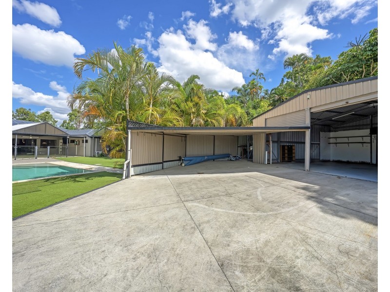 14 Wittenoom Court, Helensvale QLD 4212
