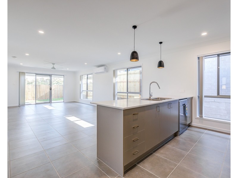 6 Berzins Court, Bahrs Scrub QLD 4207