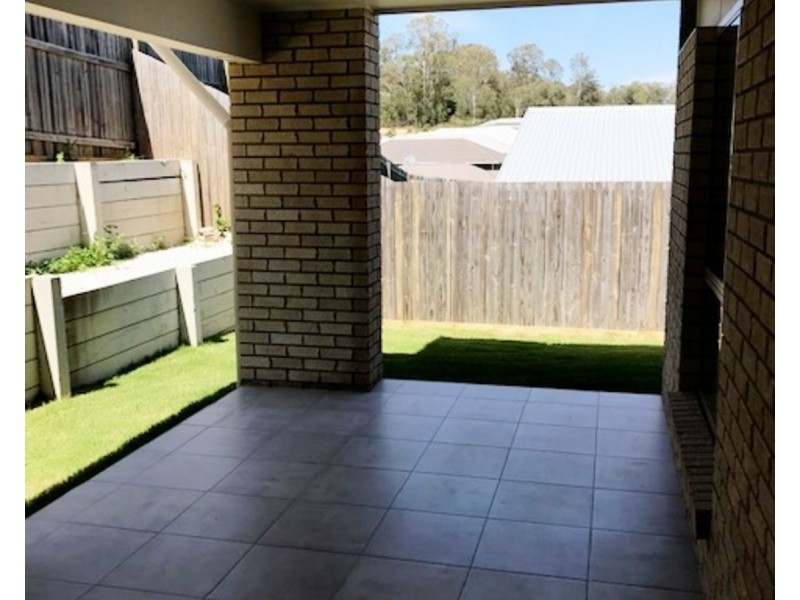 12 Altona Street, Pimpama QLD 4209