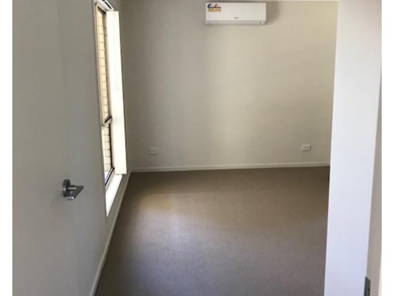 12 Altona Street, Pimpama QLD 4209