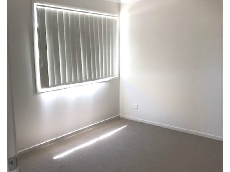 12 Altona Street, Pimpama QLD 4209